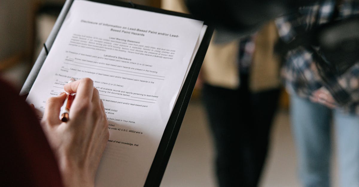 The role of a commercial real estate broker in lease negotiations